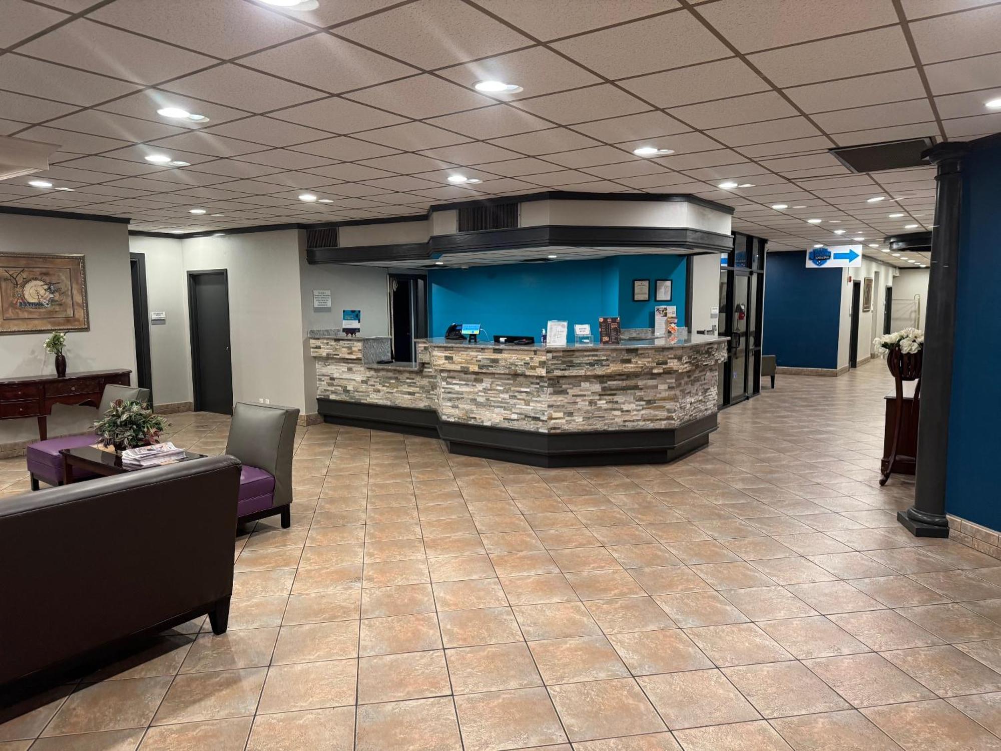 多森南凯隆套房酒店 外观 照片